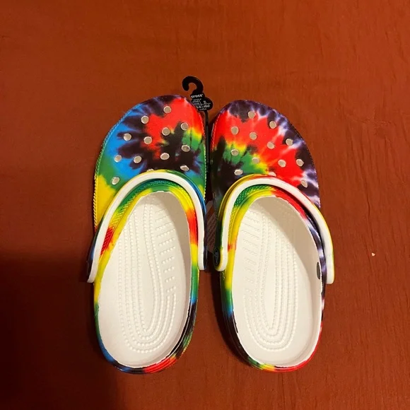 CROCS Vibrant Tie-Dye Clogs - Picture 1 of 3